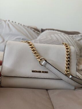 Michael Kors Cream Crossbody with Gold Chain Strap